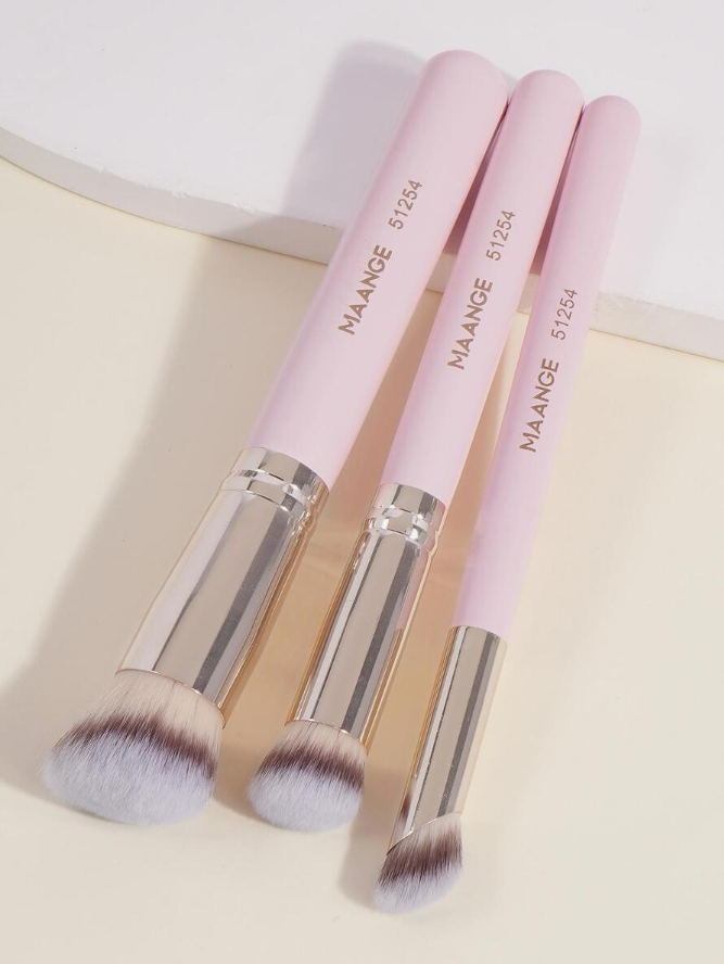 סט מברשות איפור מקצועי של היילייטר