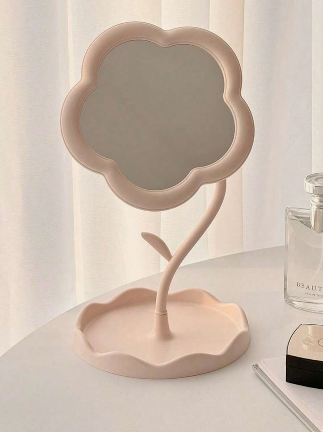 מראת איפור עם דוגמת פרחים