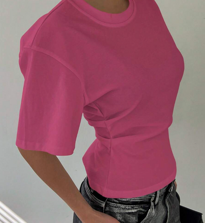 חולצת טי קצרה