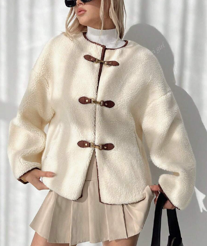 ז'קט קצר ואלגנטי