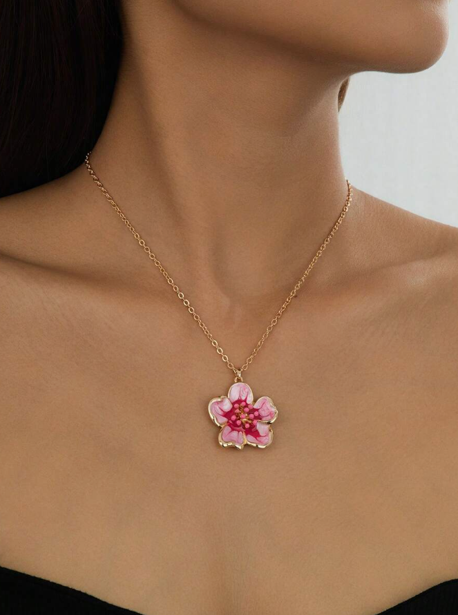 שרשרת תליון פרחונית