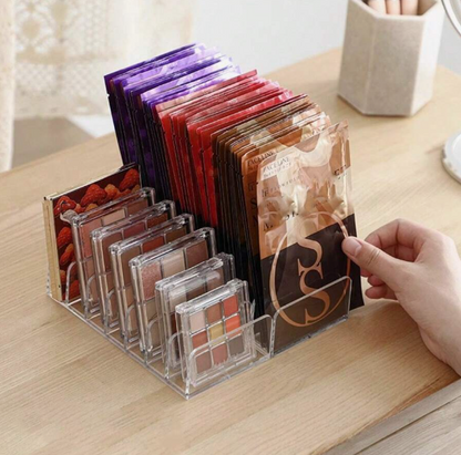 ארגונית איפור עם מגירות לפלטות צלליות