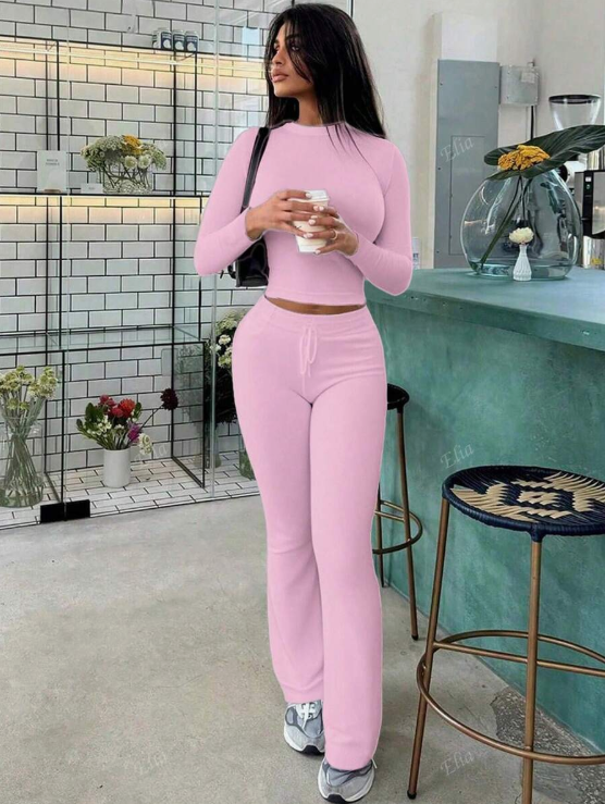 חליפת ספורט צמודה